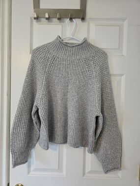 Cozy Mock Neck Waffle Knit Sweater | Size Medium